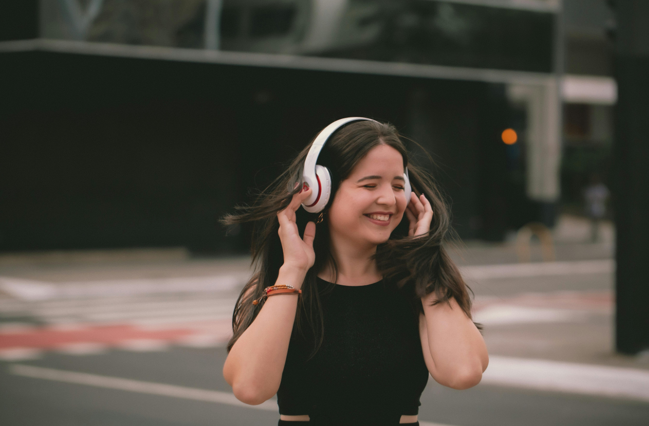 The Authenticity Crisis: Why Gen Z is Buying Vinyl WhileAI Floods the Charts